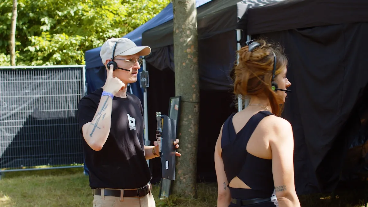 Kommunikation über Heasdset bei der Musikmeile Chemnitz